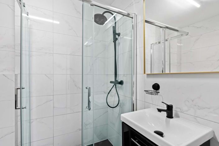 Image No.19-2 Bed Apartment for sale