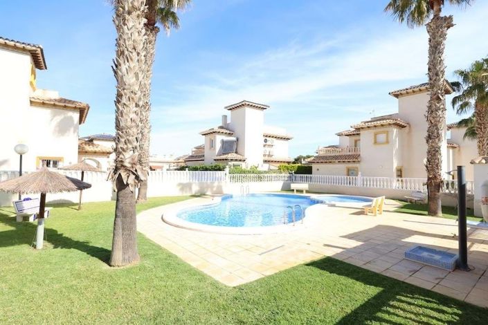 Image No.14-2 Bed Bungalow for sale