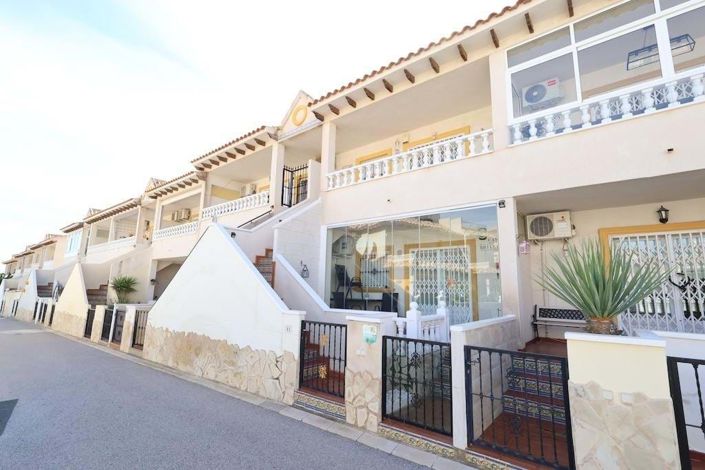 Image No.15-2 Bed Bungalow for sale