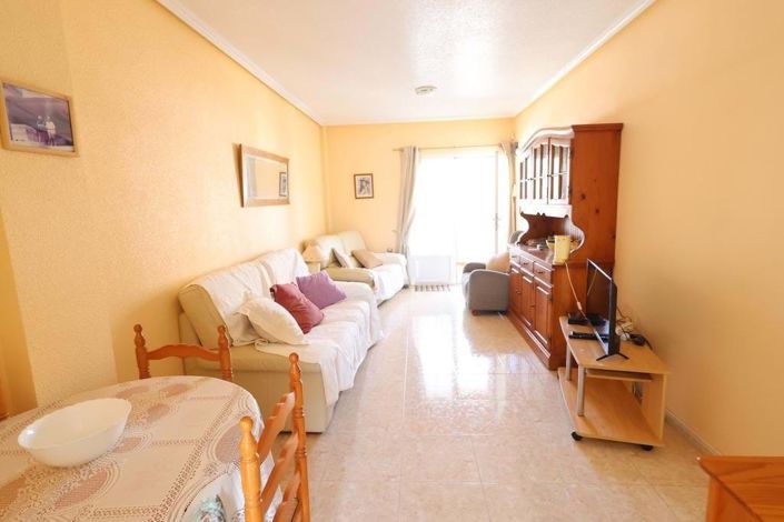 Image No.6-2 Bed Bungalow for sale