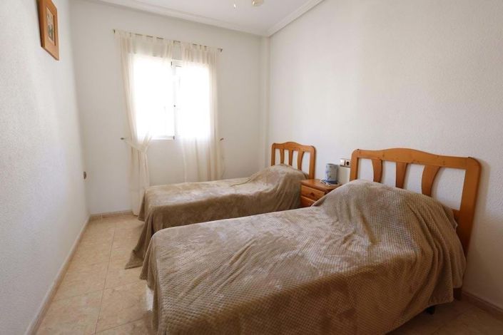 Image No.7-2 Bed Bungalow for sale