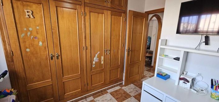 Image No.18-2 Bed Apartment for sale