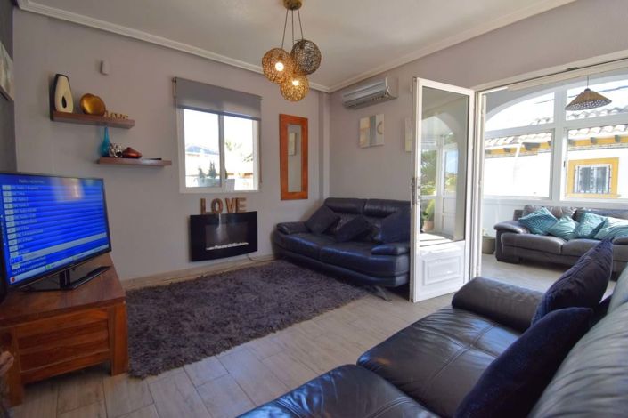 Image No.9-4 Bed Villa for sale