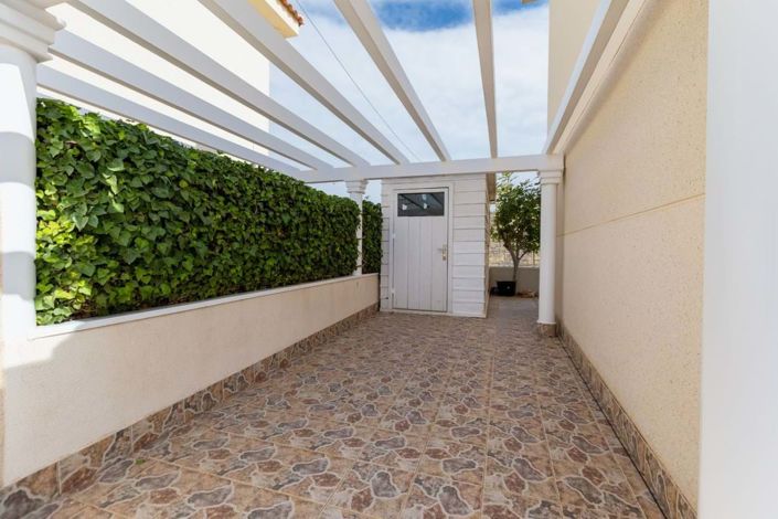 Image No.29-3 Bed Villa for sale