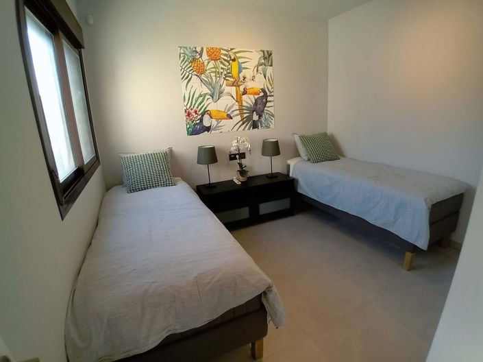 Image No.24-2 Bed Apartment for sale