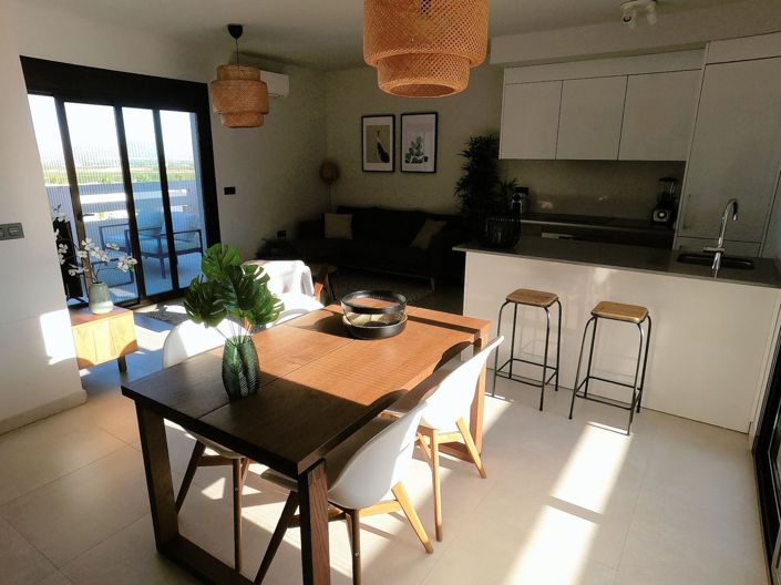 Image No.3-2 Bed Apartment for sale