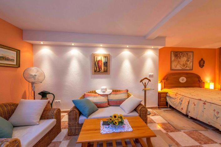 Image No.9-3 Bed Villa for sale