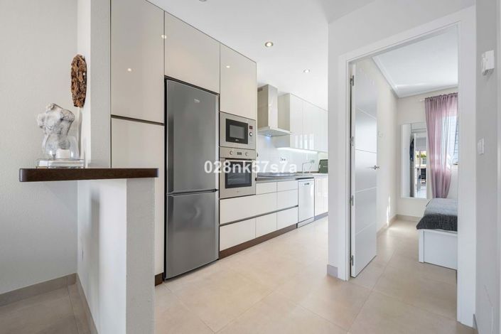 Image No.12-3 Bed Townhouse for sale