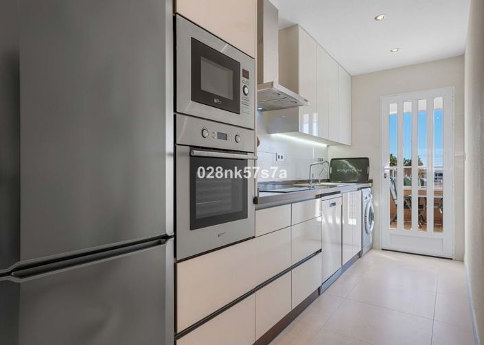 Image No.13-3 Bed Townhouse for sale