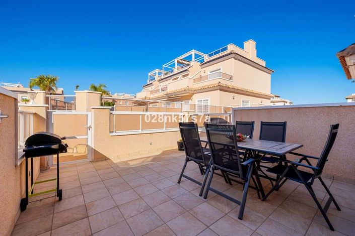 Image No.7-3 Bed Townhouse for sale