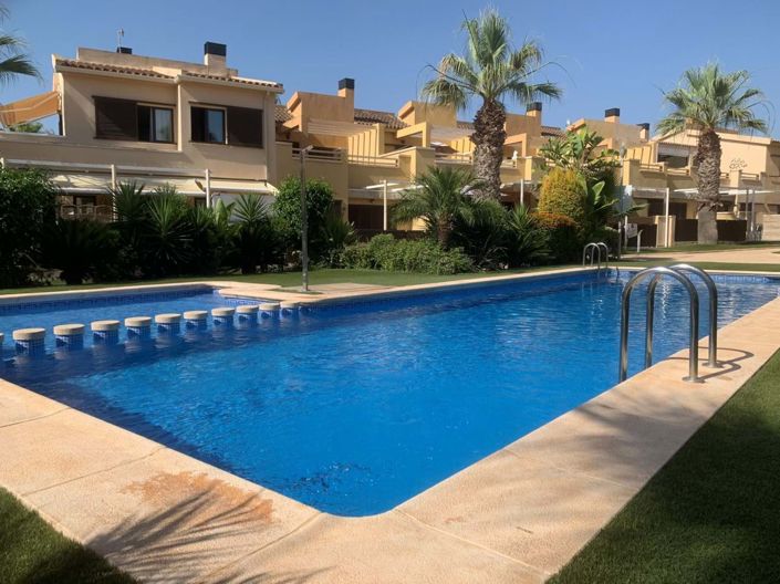 Image No.1-2 Bed Townhouse for sale