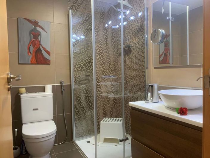 Image No.11-2 Bed Townhouse for sale