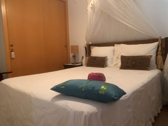 Image No.13-2 Bed Townhouse for sale