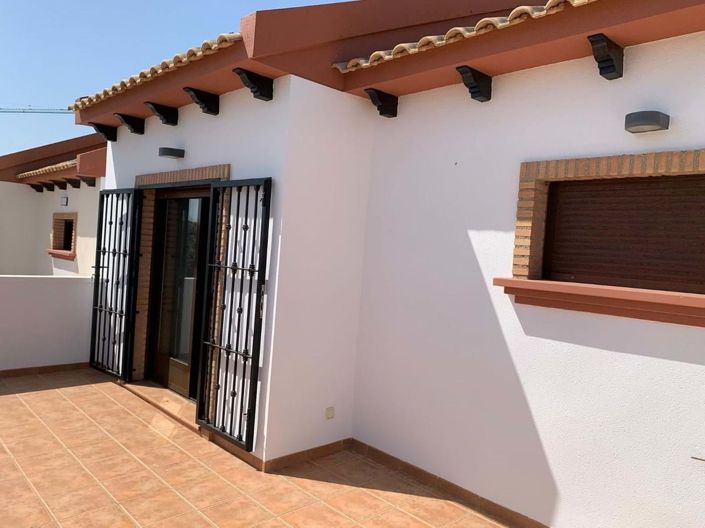 Image No.19-3 Bed Villa for sale