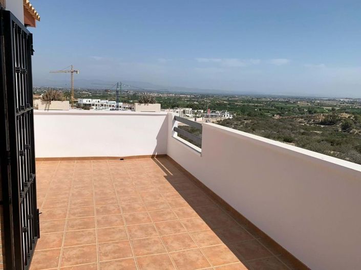 Image No.20-3 Bed Villa for sale