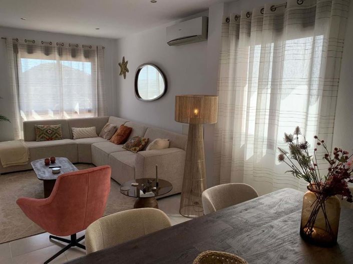 Image No.3-3 Bed Villa for sale