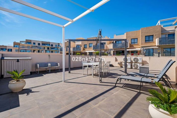 Image No.2-3 Bed Villa for sale