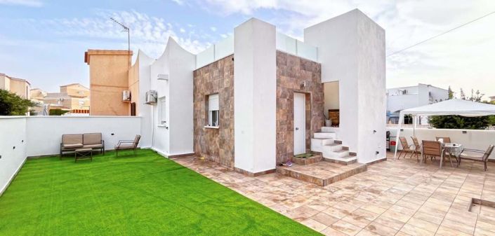 Image No.1-2 Bed Apartment for sale