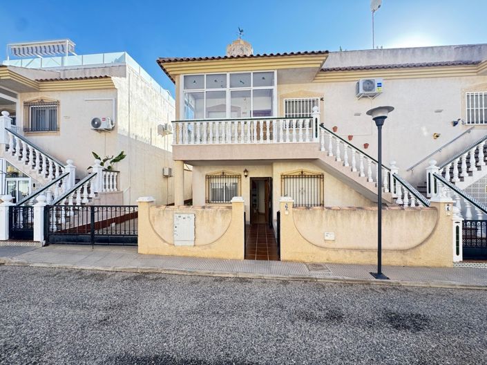 Image No.17-2 Bed Apartment for sale