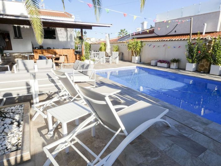 Image No.43-5 Bed Villa for sale