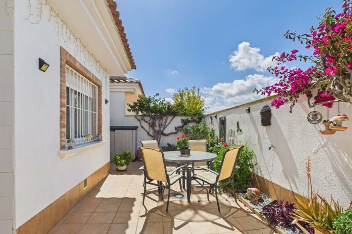 Image No.21-3 Bed Villa for sale