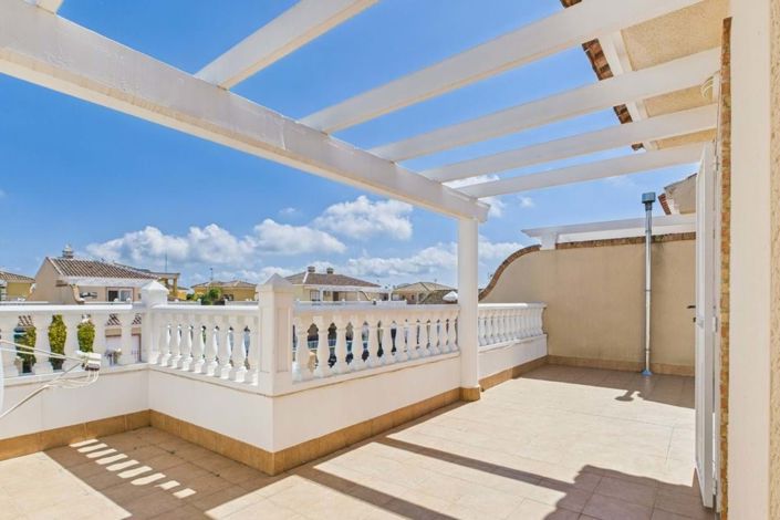 Image No.31-3 Bed Villa for sale