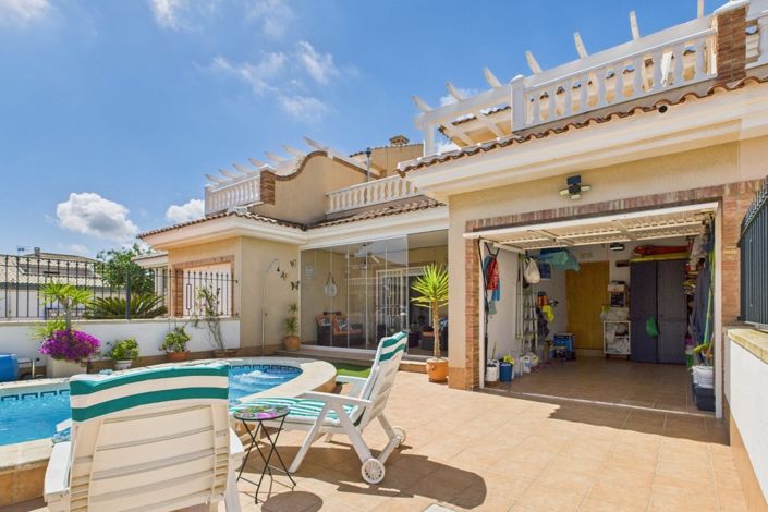 Image No.33-3 Bed Villa for sale