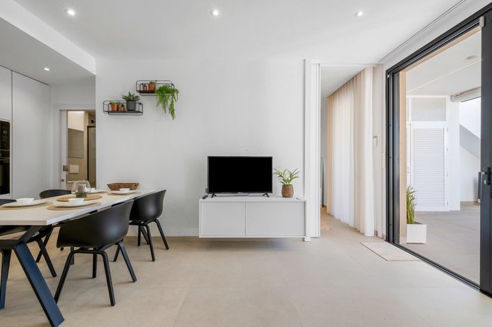 Image No.4-2 Bed Apartment for sale