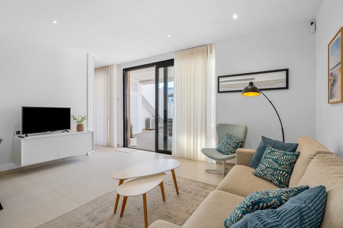 Image No.5-2 Bed Apartment for sale