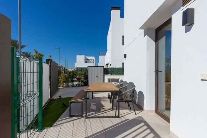 Image No.42-3 Bed Villa for sale