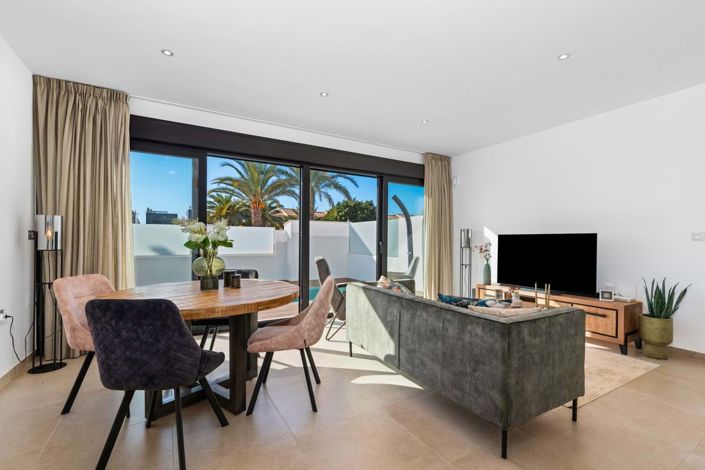 Image No.4-3 Bed Villa for sale