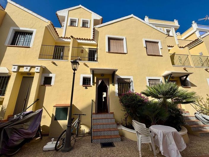 Image No.13-2 Bed Townhouse for sale