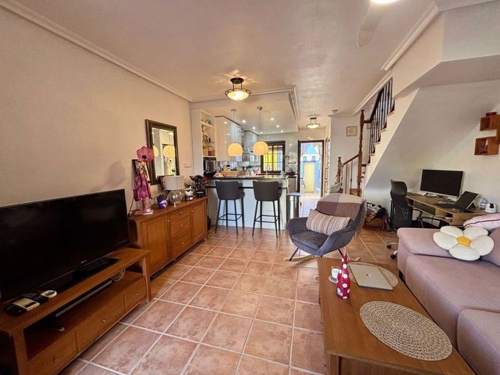 Image No.3-2 Bed Townhouse for sale