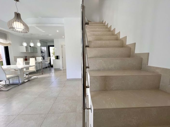 Image No.18-3 Bed Townhouse for sale