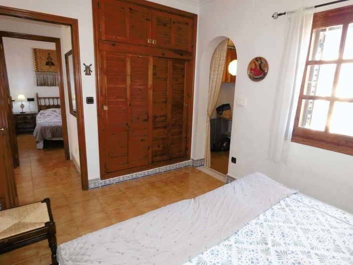 Image No.25-2 Bed Villa for sale