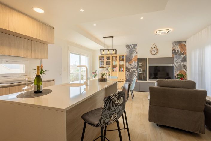 Image No.5-2 Bed Penthouse for sale