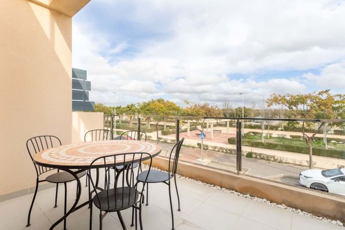 Image No.3-2 Bed Apartment for sale