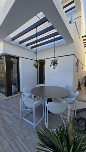 Image No.3-3 Bed Semi-Detached for sale