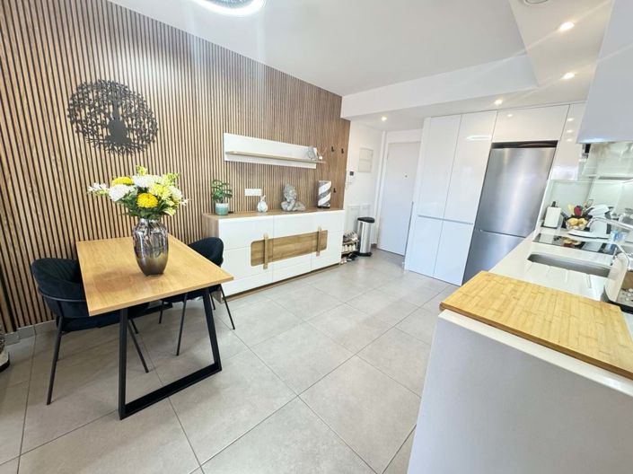 Image No.4-2 Bed Apartment for sale