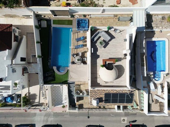 Image No.36-5 Bed Villa for sale