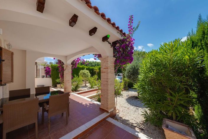 Image No.29-3 Bed Townhouse for sale