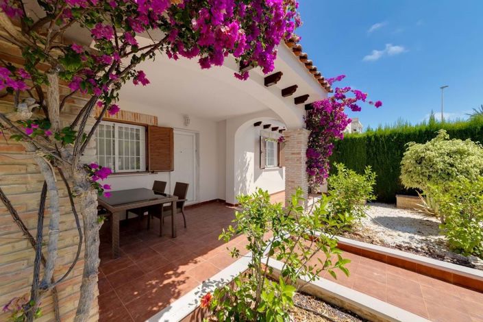 Image No.32-3 Bed Townhouse for sale