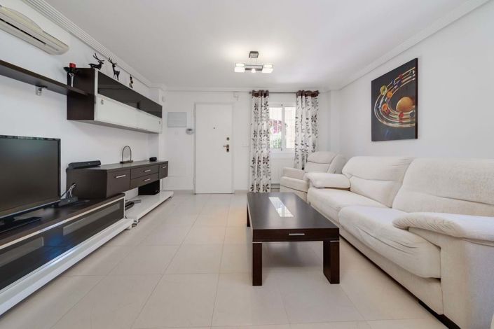 Image No.5-3 Bed Townhouse for sale