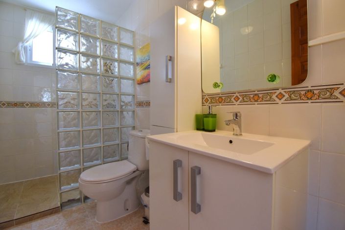 Image No.22-2 Bed Villa for sale