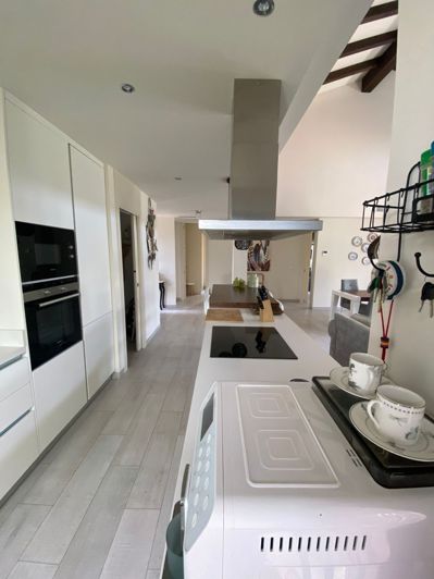 Image No.13-3 Bed Villa for sale