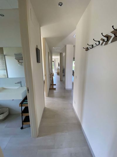 Image No.18-3 Bed Villa for sale