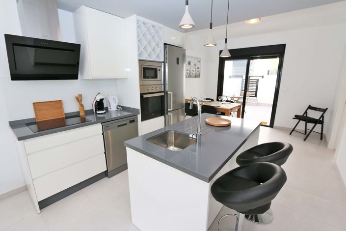 Image No.12-2 Bed Apartment for sale