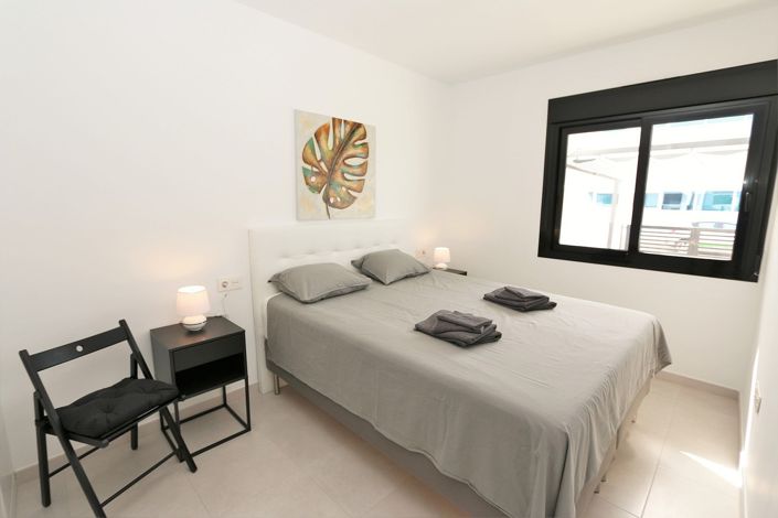 Image No.19-2 Bed Apartment for sale