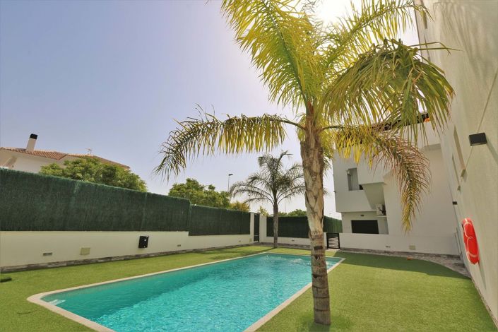 Image No.2-2 Bed Apartment for sale