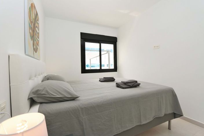 Image No.21-2 Bed Apartment for sale